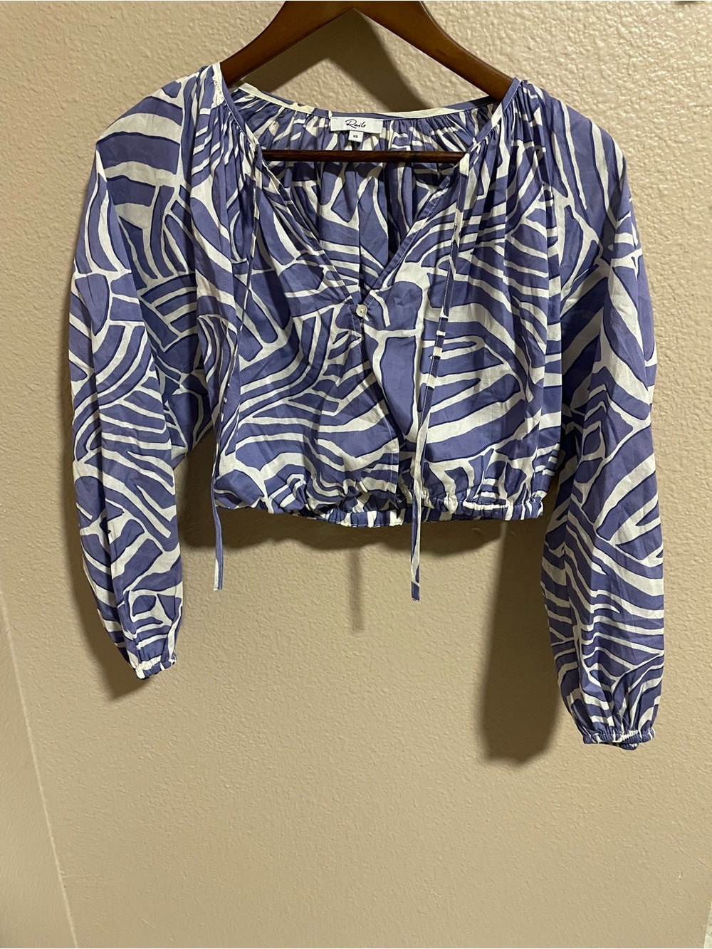 Rails White and Blue Printed Cropped Tie-Front Top